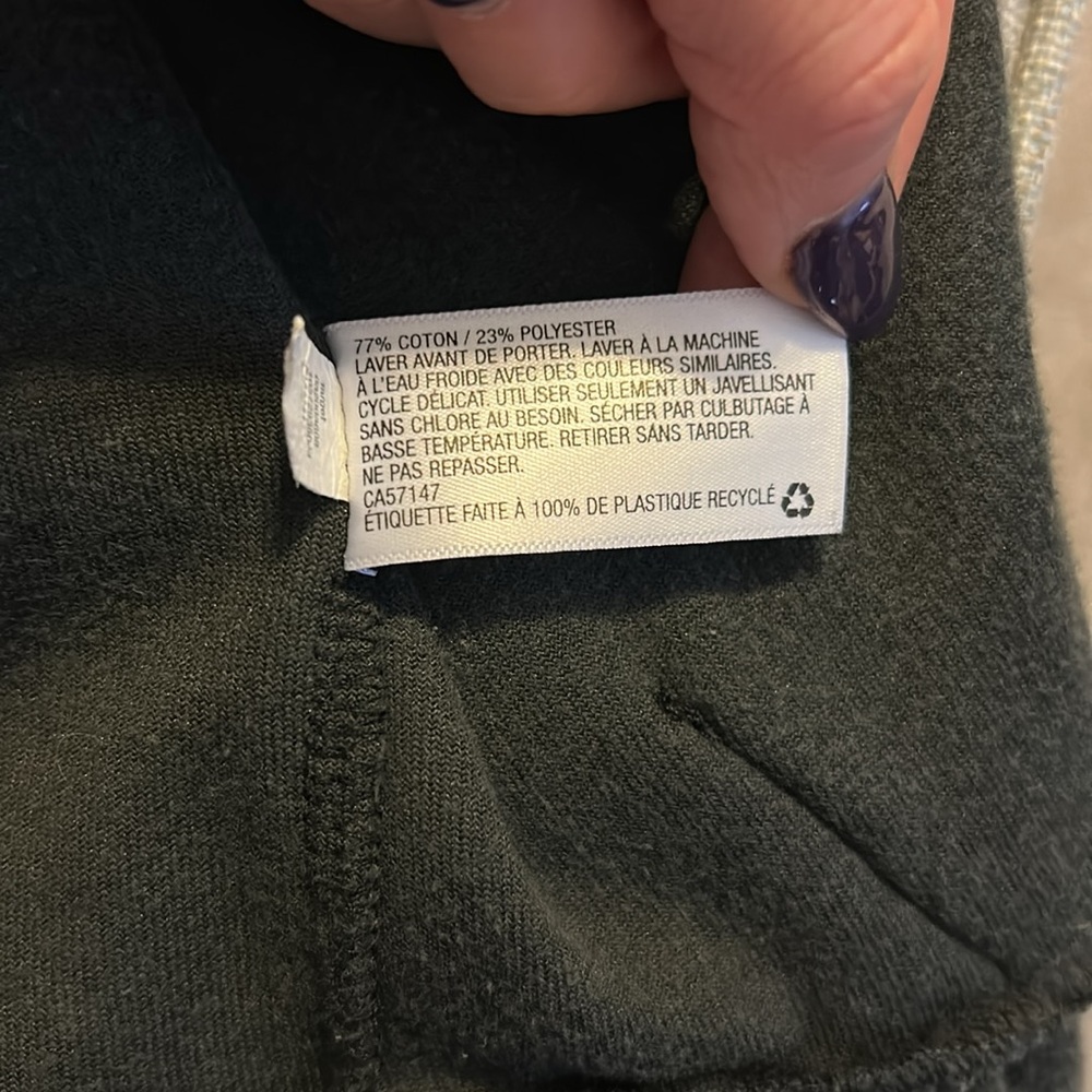 Velour Jacket 🖤 - Picture 7 of 7
